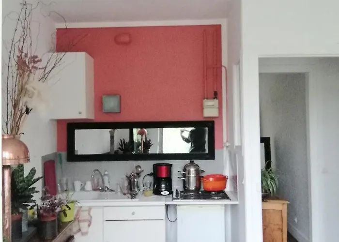 Petit 2 Pieces Au Coeur De Montmartre Apartment Paris